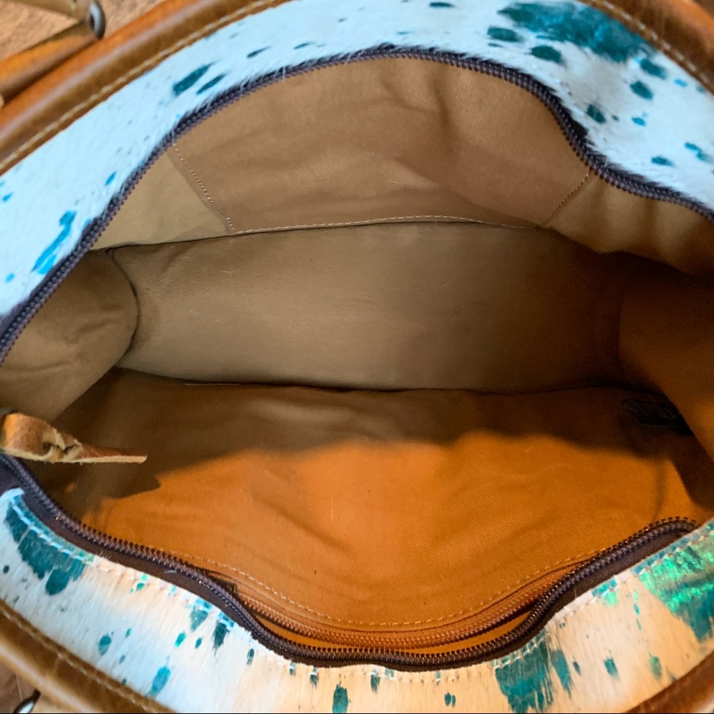 Cowhide Acid Wash Tooled Leather Purse - Picture 5 of 8